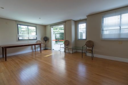 Apartamento para alugar com 92m², 2 quartos e 2 vagas Apartamento para alugar com 92m², 2 quartos e 2 vagasÁrea comum - Salão de Festas