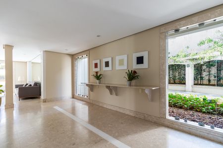Apartamento para alugar com 92m², 2 quartos e 2 vagas Apartamento para alugar com 92m², 2 quartos e 2 vagasÁrea comum - Hall