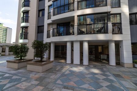 Apartamento para alugar com 92m², 2 quartos e 2 vagas Apartamento para alugar com 92m², 2 quartos e 2 vagasFachada