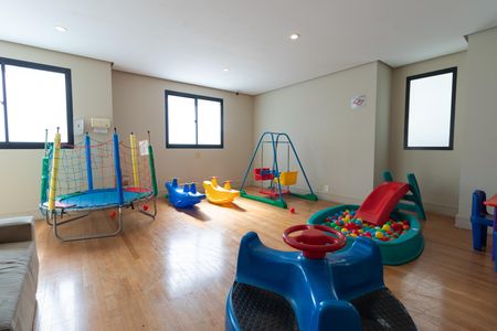 Apartamento para alugar com 92m², 2 quartos e 2 vagas Apartamento para alugar com 92m², 2 quartos e 2 vagasÁrea comum - Brinquedoteca