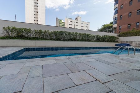 Apartamento para alugar com 92m², 2 quartos e 2 vagas Apartamento para alugar com 92m², 2 quartos e 2 vagasÁrea comum - Piscina