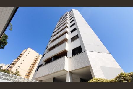 Apartamento para alugar com 58m², 1 quarto e 1 vaga Apartamento para alugar com 58m², 1 quarto e 1 vagaFachada