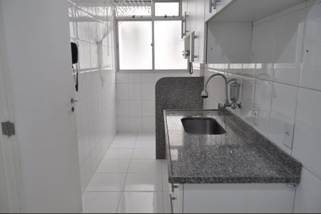 Apartamento para alugar com 67m², 2 quartos e 1 vagaCozinha