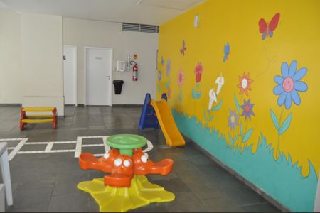 Apartamento para alugar com 67m², 2 quartos e 1 vagaÁrea comum