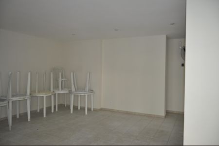 Apartamento para alugar com 67m², 2 quartos e 1 vagaÁrea comum