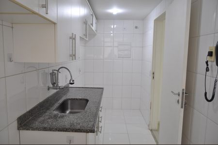 Apartamento para alugar com 67m², 2 quartos e 1 vagaCozinha