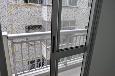 Apartamento para alugar com 67m², 2 quartos e 1 vagaQuarto 1