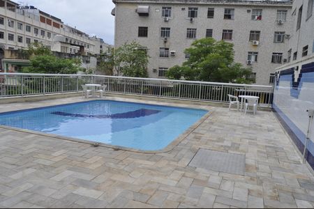 Apartamento para alugar com 67m², 2 quartos e 1 vagaÁrea comum