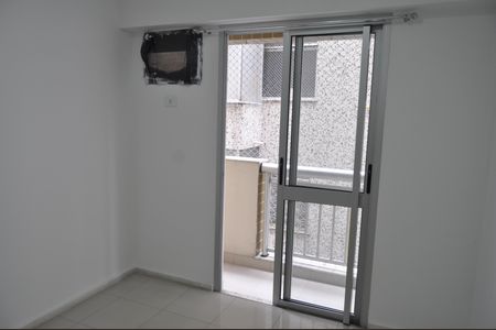 Apartamento para alugar com 67m², 2 quartos e 1 vagaQuarto 1