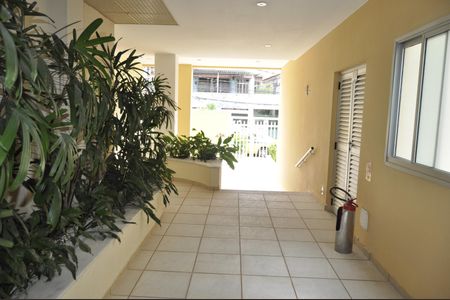 Apartamento para alugar com 67m², 2 quartos e 1 vagaÁrea comum