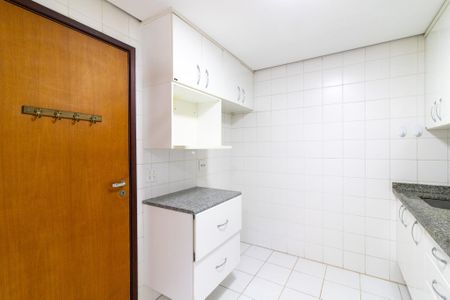 Apartamento para alugar com 58m², 1 quarto e 2 vagasCozinha