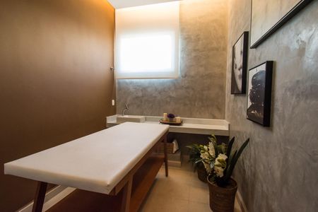 Apartamento para alugar com 42m², 1 quarto e 1 vaga Apartamento para alugar com 42m², 1 quarto e 1 vagaMassagem