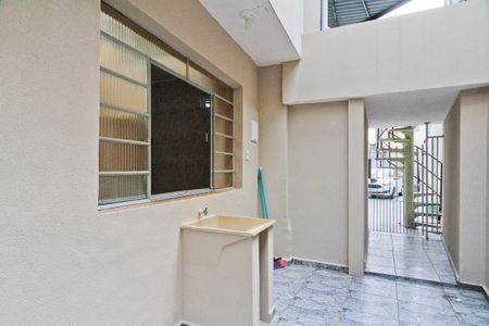 Casa para alugar com 80m², 2 quartos e sem vagaÁrea de Serviço