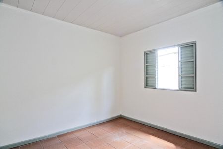 Quarto 2 de casa para alugar com 2 quartos, 80m² em Jardim São Miguel, São Paulo