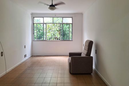 Sala de apartamento para alugar com 2 quartos, 110m² em Icaraí, Niterói