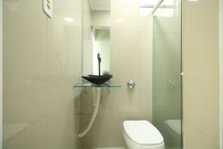 Casa à venda com 112m², 2 quartos e 1 vaga Casa à venda com 112m², 2 quartos e 1 vagaBanheiro Social