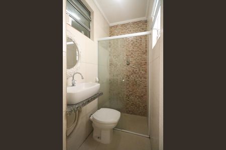 Casa à venda com 112m², 2 quartos e 1 vaga Casa à venda com 112m², 2 quartos e 1 vagaBanheiro da Suíte