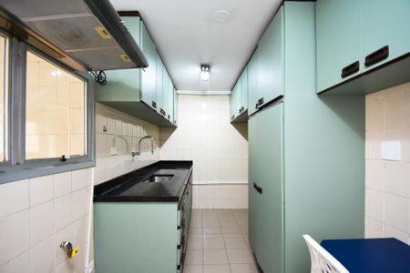 Apartamento para alugar com 130m², 4 quartos e 2 vagascozinha