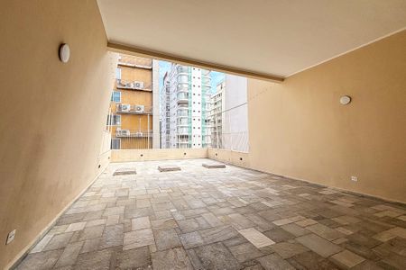 Apartamento para alugar com 130m², 4 quartos e 2 vagasarea comum