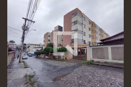 Apartamento à venda com 70m², 3 quartos e 1 vaga Apartamento à venda com 70m², 3 quartos e 1 vagaFachada