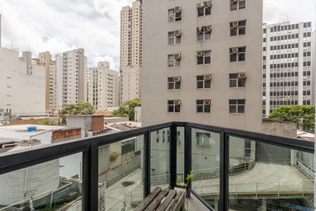 Sacada de apartamento para alugar com 1 quarto, 60m² em Itaim Bibi, São Paulo
