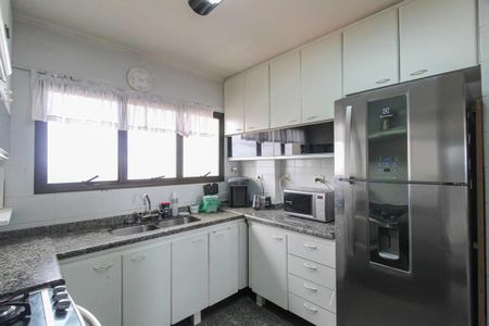 Apartamento à venda com 138m², 3 quartos e 3 vagasCozinha