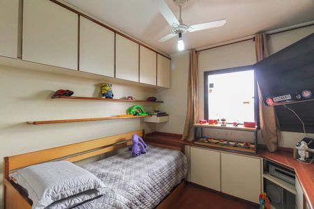 Apartamento à venda com 138m², 3 quartos e 3 vagasQuarto 2