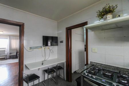 Apartamento à venda com 138m², 3 quartos e 3 vagasCozinha