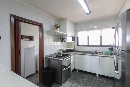 Apartamento à venda com 138m², 3 quartos e 3 vagasCozinha