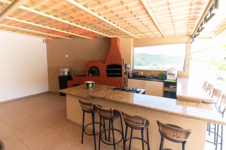 Casa de condomínio à venda com 480m², 5 quartos e 2 vagasÁrea externa