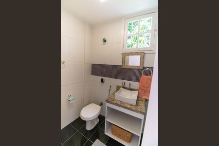 Casa de condomínio à venda com 480m², 5 quartos e 2 vagasBanheiro da Suíte 1