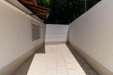 Casa de condomínio à venda com 480m², 5 quartos e 2 vagasÁrea externa