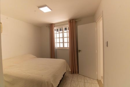 Casa de condomínio à venda com 480m², 5 quartos e 2 vagasSuíte 1