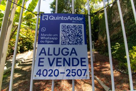 Casa de condomínio à venda com 480m², 5 quartos e 2 vagasPlaquinha 