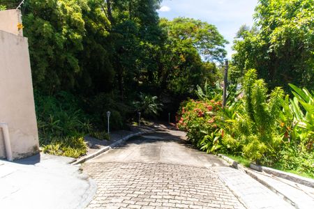 Casa de condomínio à venda com 480m², 5 quartos e 2 vagasÁrea externa