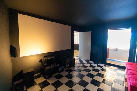 Casa de condomínio à venda com 480m², 5 quartos e 2 vagasSala de Cinema