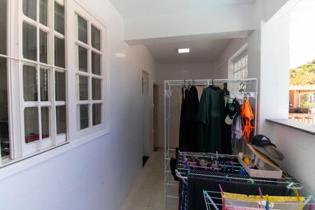 Casa de condomínio à venda com 480m², 5 quartos e 2 vagasÁrea de Serviço