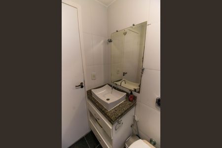 Casa de condomínio à venda com 480m², 5 quartos e 2 vagasBanheiro da Suíte 2