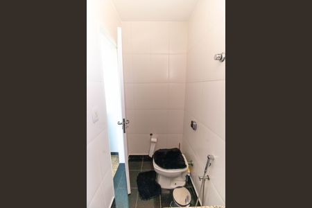 Casa de condomínio à venda com 480m², 5 quartos e 2 vagasLavabo