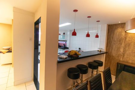 Casa de condomínio à venda com 480m², 5 quartos e 2 vagasCozinha