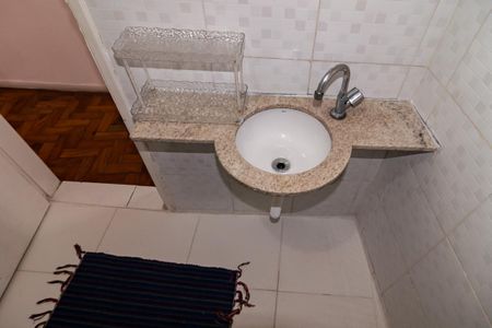 Banheiro de apartamento para alugar com 1 quarto, 45m² em Bela Vista, São Paulo