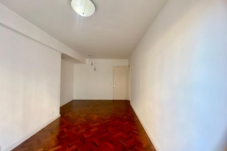 Sala  de apartamento para alugar com 2 quartos, 70m² em Jardim Botânico, Rio de Janeiro