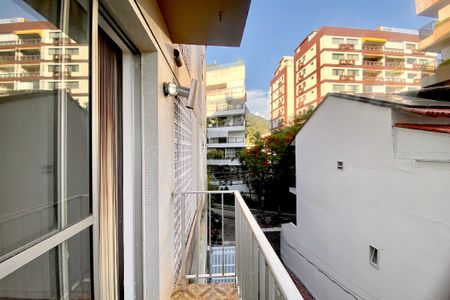 Varanda  de apartamento para alugar com 2 quartos, 70m² em Jardim Botânico, Rio de Janeiro