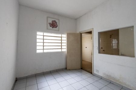 Casa à venda com 120m², 4 quartos e 2 vagasQuarto de Serviço