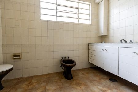 Casa à venda com 120m², 4 quartos e 2 vagasBanheiro Social