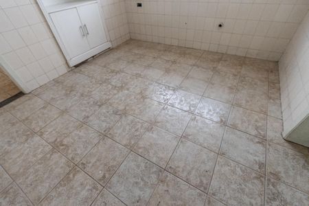 Casa à venda com 120m², 4 quartos e 2 vagasCozinha