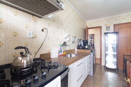 Apartamento para alugar com 100m², 3 quartos e 2 vagas Apartamento para alugar com 100m², 3 quartos e 2 vagasCozinha