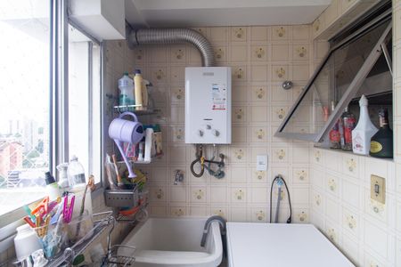 Apartamento para alugar com 100m², 3 quartos e 2 vagas Apartamento para alugar com 100m², 3 quartos e 2 vagasÁrea de Serviço