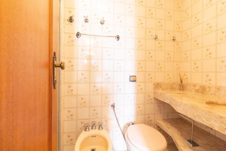 Apartamento para alugar com 100m², 3 quartos e 2 vagas Apartamento para alugar com 100m², 3 quartos e 2 vagasBanheiro da Suíte