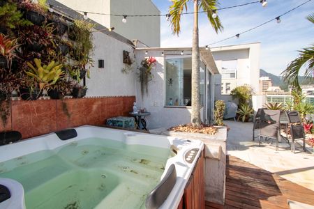 Apartamento à venda com 153m², 2 quartos e 5 vagasÁrea Gourmet